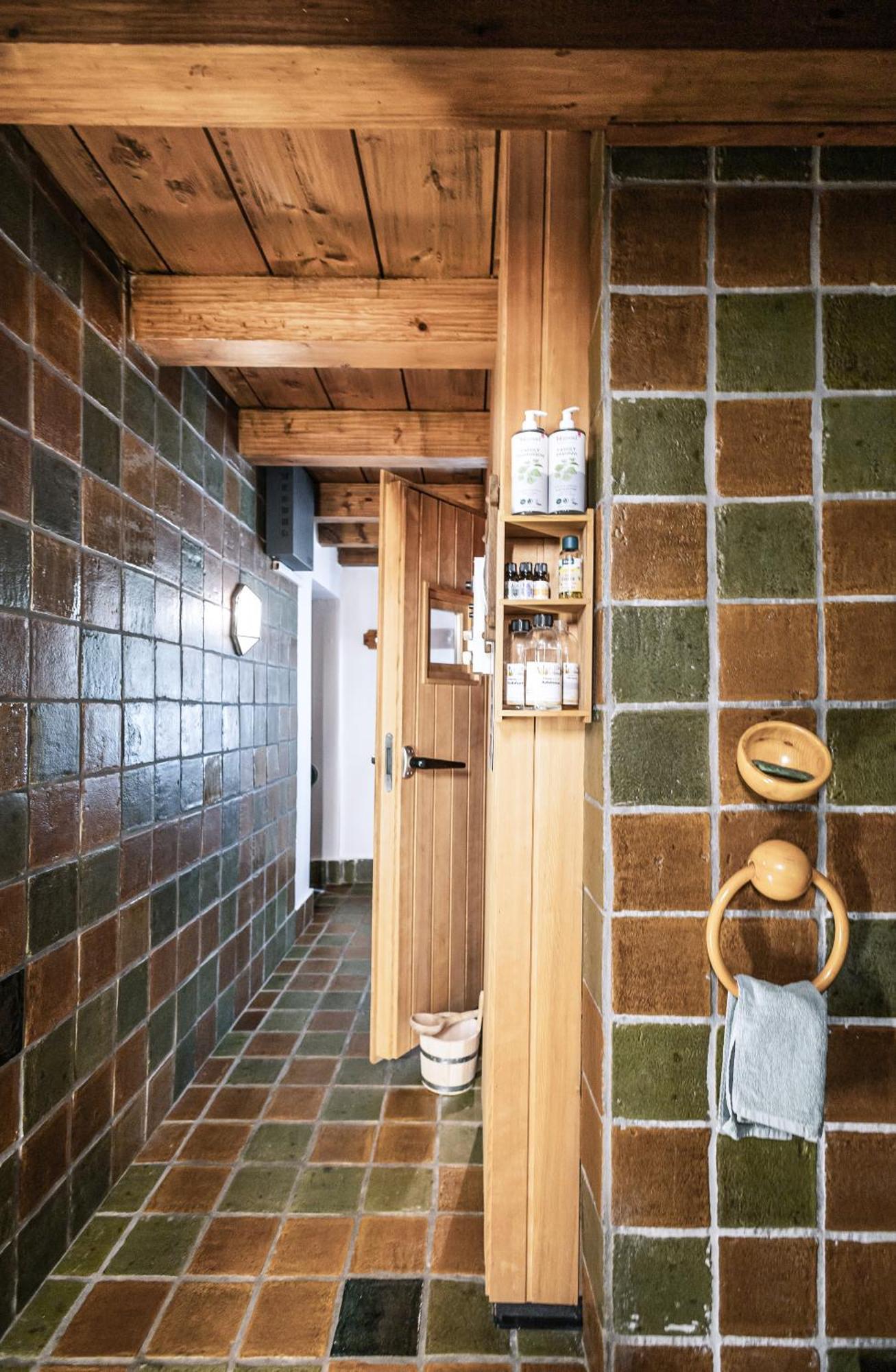 Holzhaus in Alleinlage in Bad Ischl, Kamin&Sauna Exterior foto