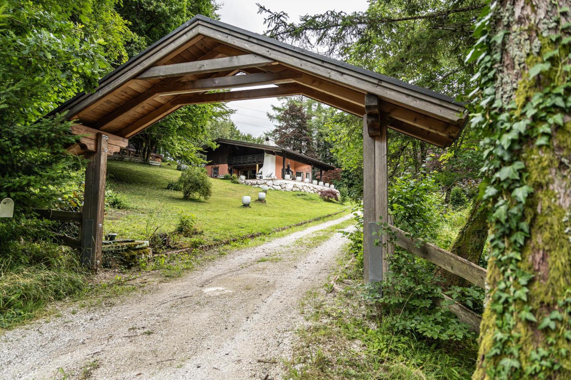 Holzhaus in Alleinlage in Bad Ischl, Kamin&Sauna Exterior foto