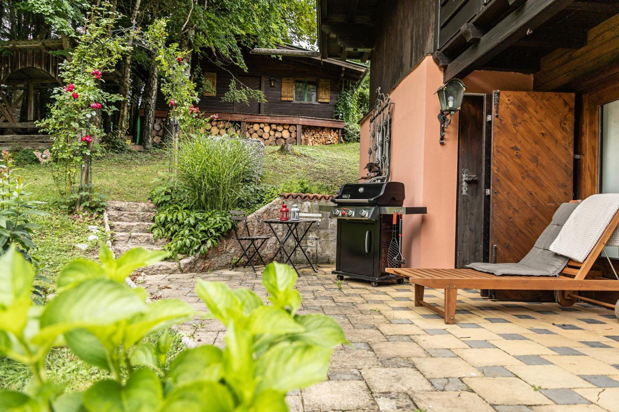 Holzhaus in Alleinlage in Bad Ischl, Kamin&Sauna Exterior foto